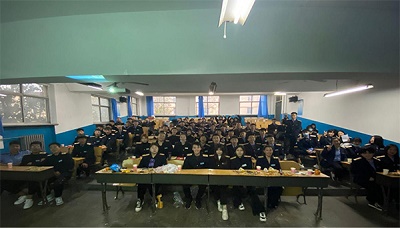 石家莊鐵路職業技工學校老生歡送會 學校新聞 石家莊鐵路職業技工學校老生歡送會 學校新聞